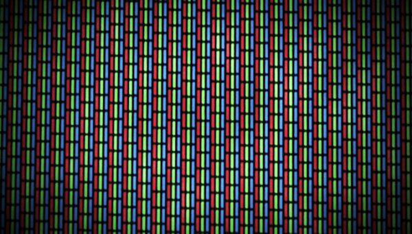 screen-pixel-microscope 13